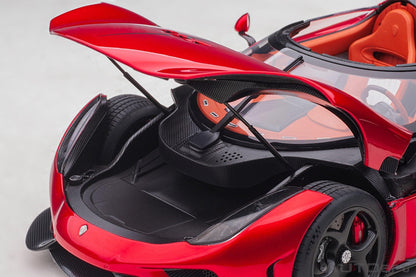 AutoArt Koenigsegg Regera - Candy Red 1:18 Modell - Artexio