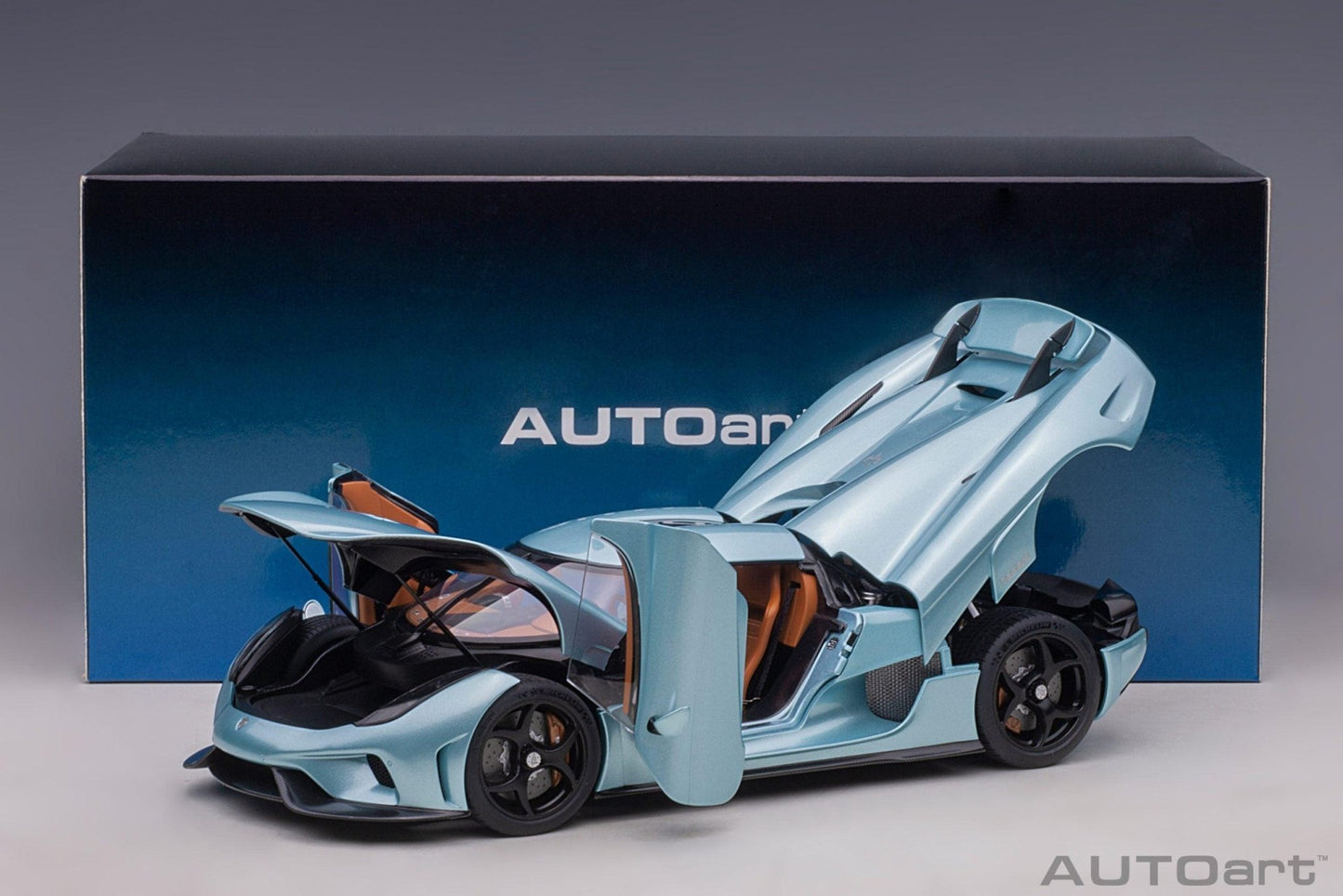 AutoArt Koenigsegg Regera - Horizon Blue 1:18 Modell - Artexio