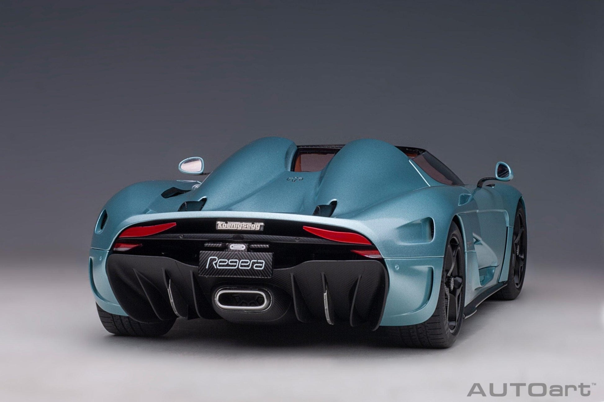 AutoArt Koenigsegg Regera - Horizon Blue 1:18 Modell - Artexio