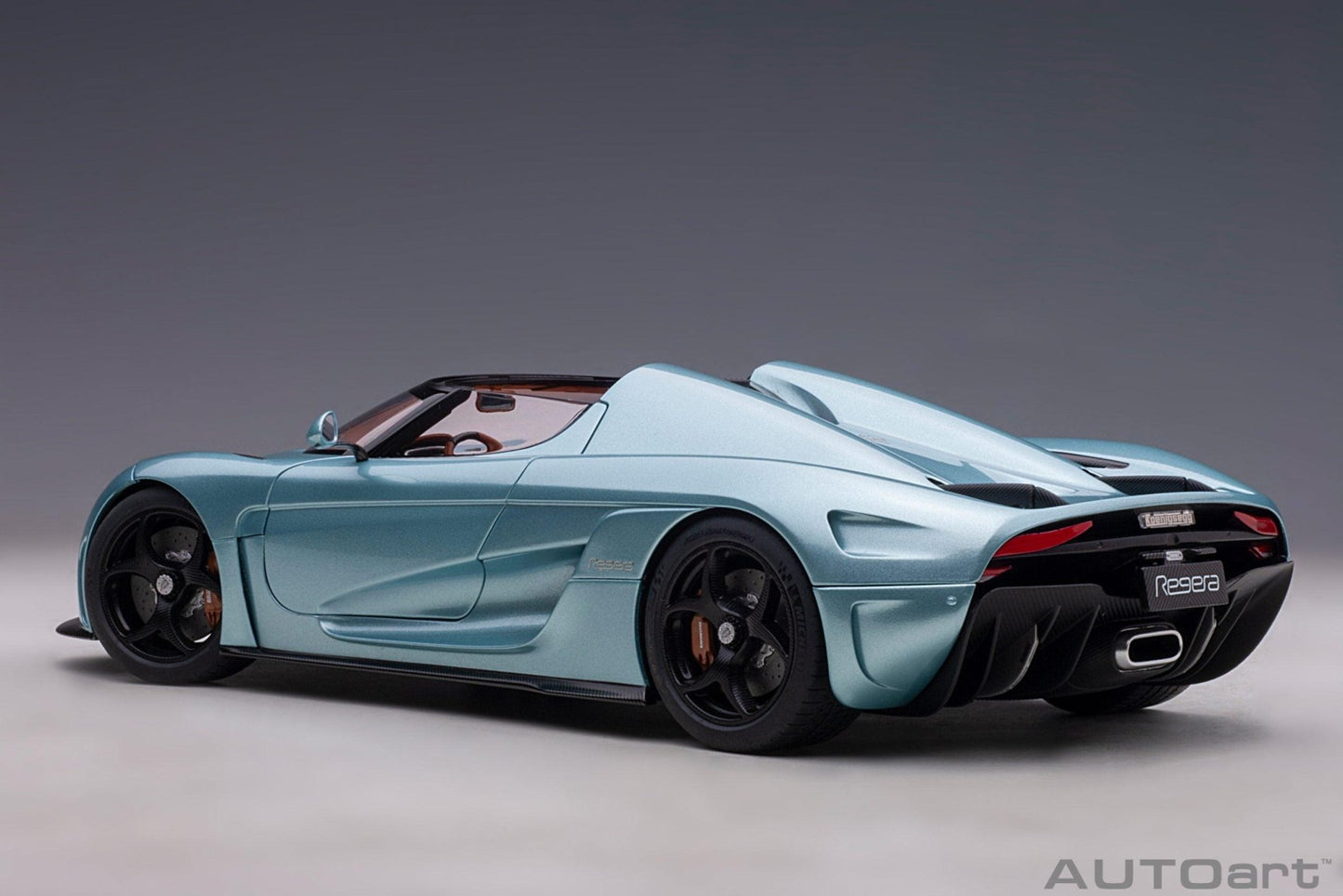 AutoArt Koenigsegg Regera - Horizon Blue 1:18 Modell - Artexio