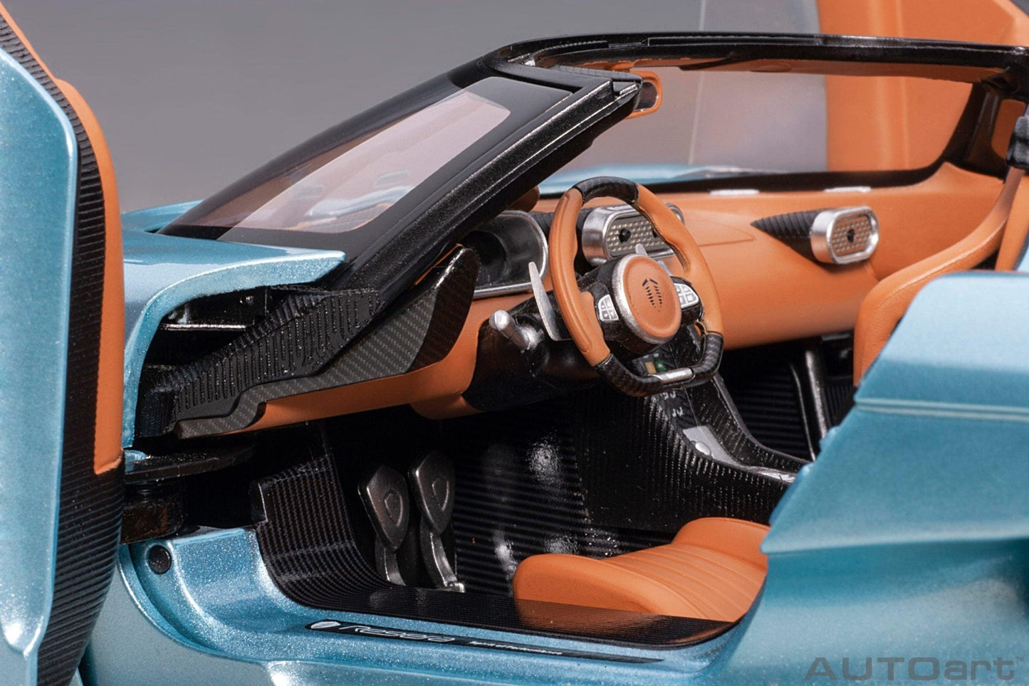 AutoArt Koenigsegg Regera - Horizon Blue 1:18 Modell - Artexio