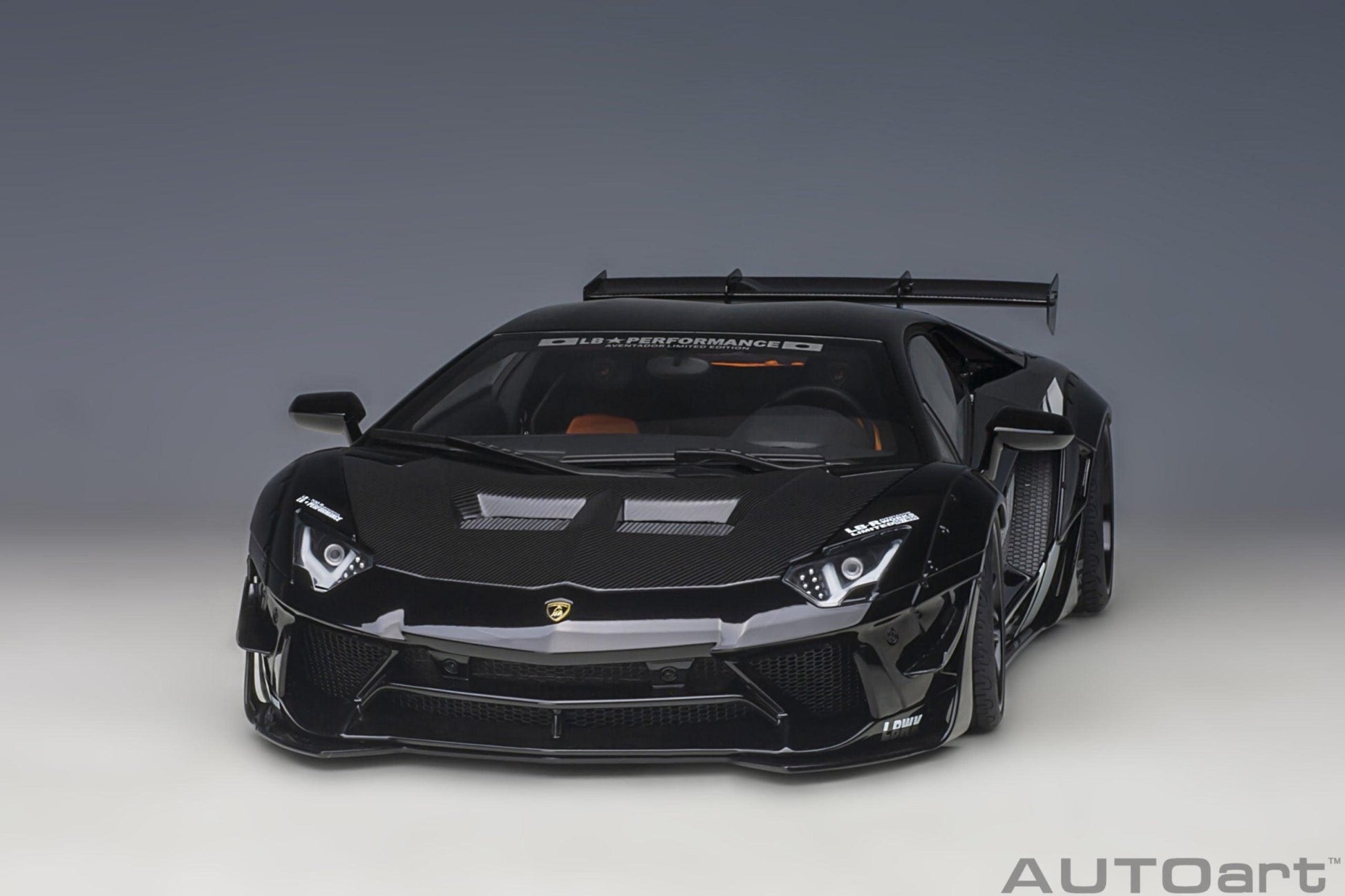 AutoArt Lamborghini Aventador Liberty Walk LB - Works Limited Edition - LBWK Livery 1:18 Modell - Artexio