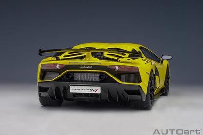 AutoArt Lamborghini Aventador SVJ - Giallo Tenerife 1:18 Modell - Artexio