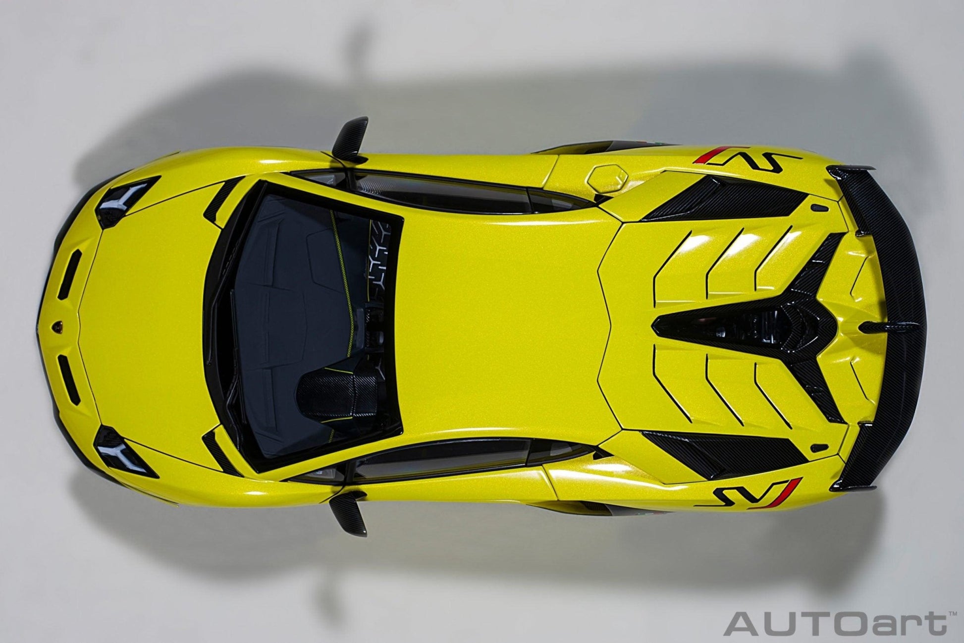 AutoArt Lamborghini Aventador SVJ - Giallo Tenerife 1:18 Modell - Artexio