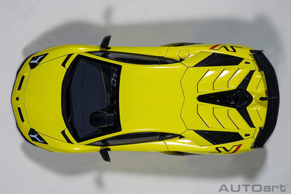 AutoArt Lamborghini Aventador SVJ - Giallo Tenerife 1:18 Modell - Artexio