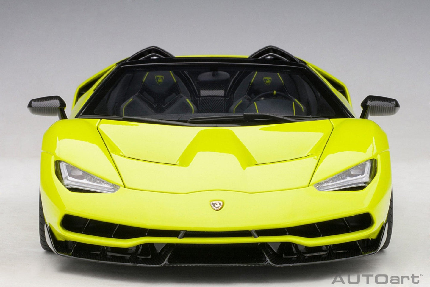 AutoArt Lamborghini Centenario Roadster - Verde Scandal/Solid Light Green 1:18 Modell - Artexio