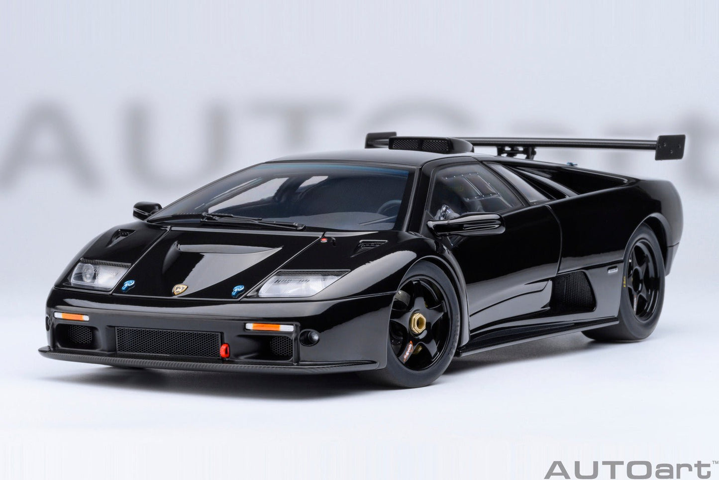 AutoArt Lamborghini Diablo GTR (Deep Black) 1:18 Modell