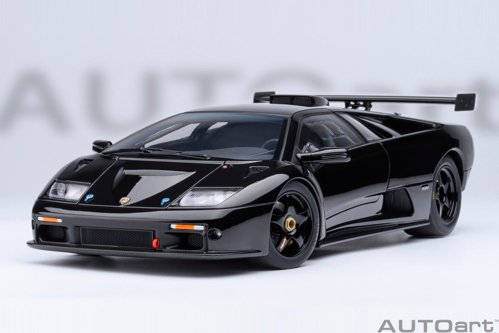 AutoArt Lamborghini Diablo GTR (Deep Black) 1:18 Modell