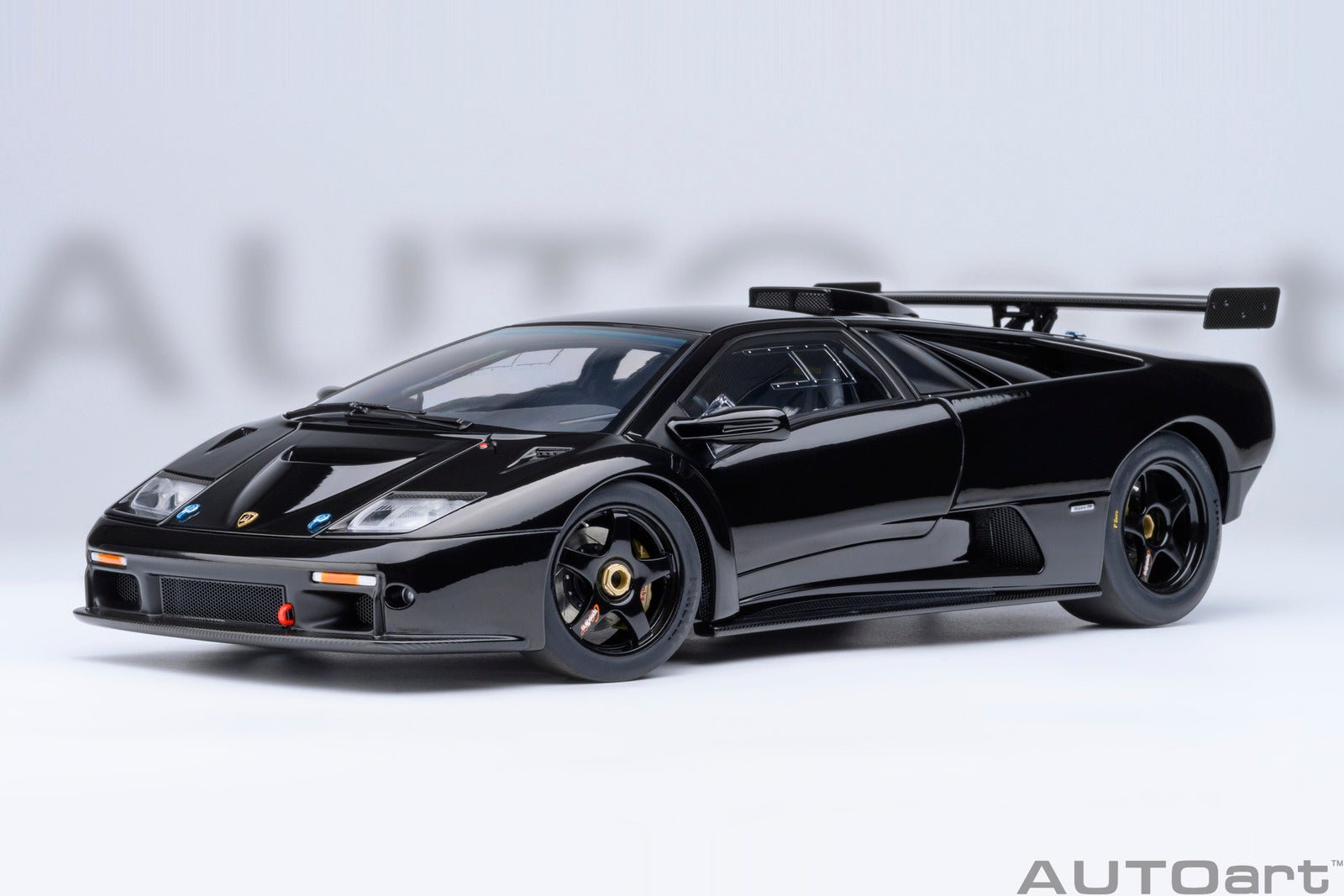 AutoArt Lamborghini Diablo GTR (Deep Black) 1:18 Modell