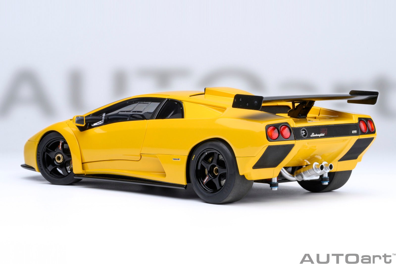 AutoArt Lamborghini Diablo GTR (Superfly Yellow) 1:18 Modell