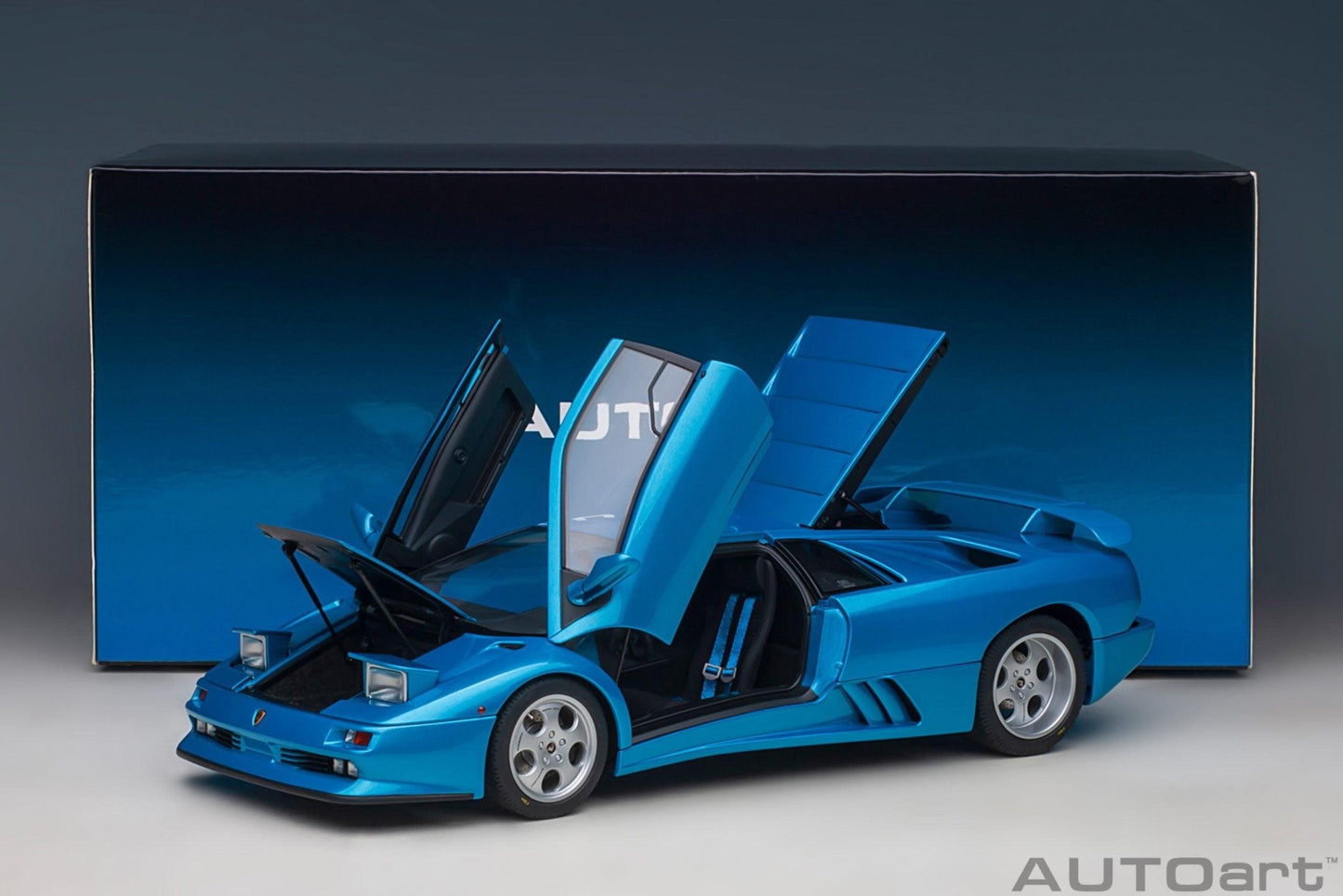 AutoArt Lamborghini Diablo SE 30th Anniversary Edition - Blu Sirena 1:18 Modell - Artexio