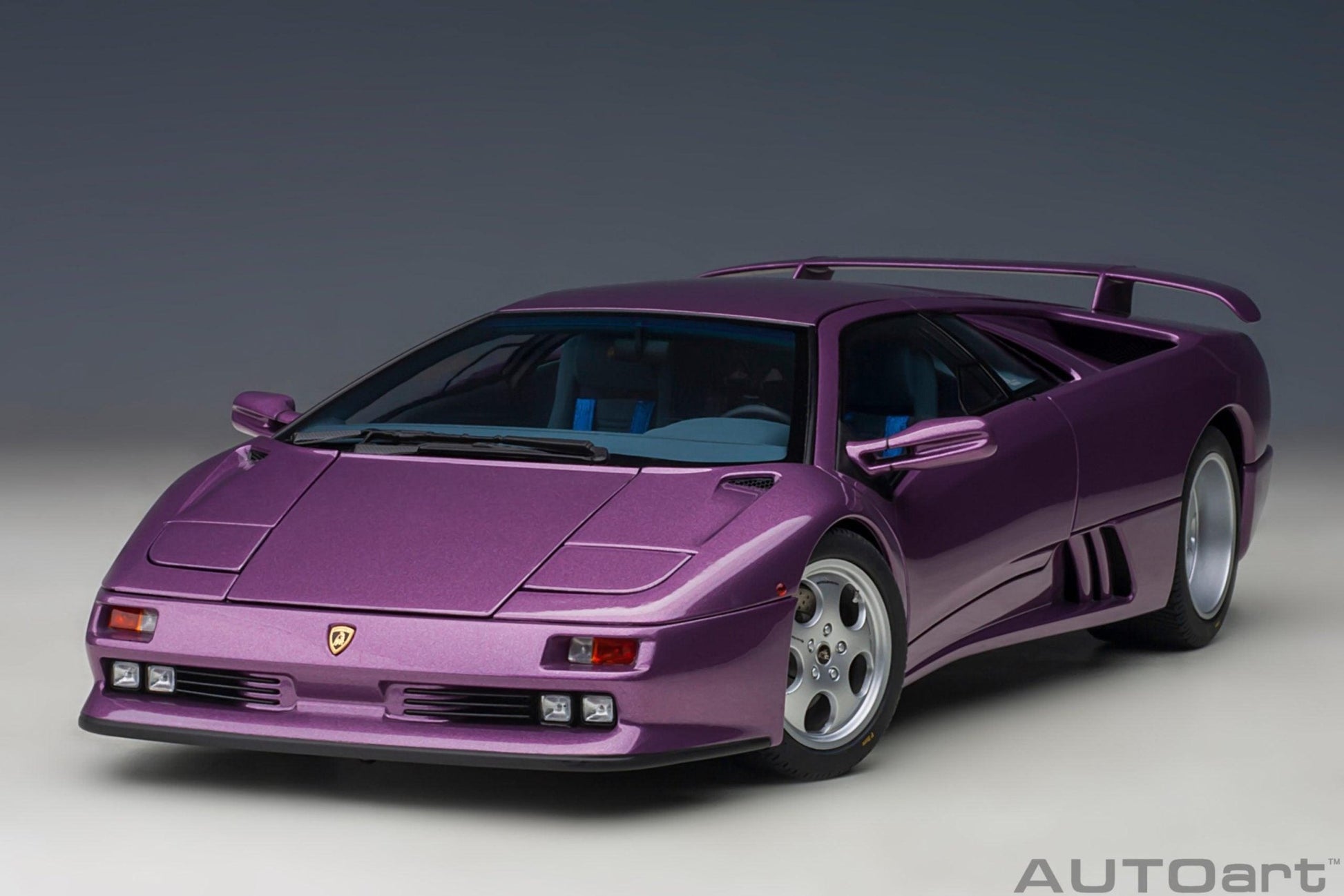 AutoArt Lamborghini Diablo SE 30th Anniversary Edition - Viola SE30 1:18 Modell - Artexio