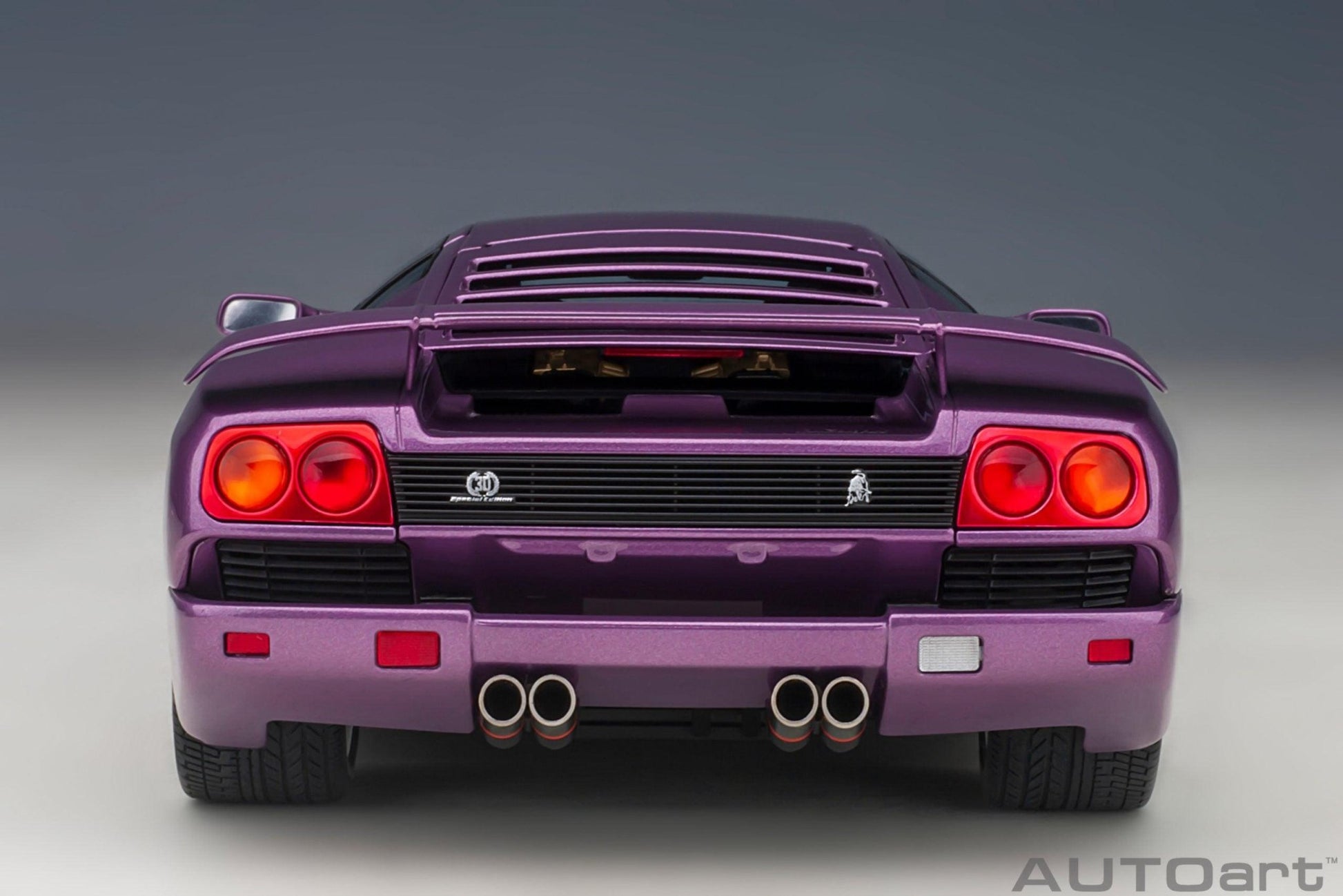 AutoArt Lamborghini Diablo SE 30th Anniversary Edition - Viola SE30 1:18 Modell - Artexio