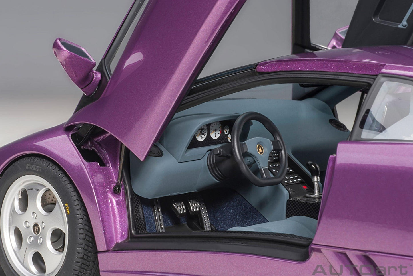 AutoArt Lamborghini Diablo SE 30th Anniversary Edition - Viola SE30 1:18 Modell - Artexio