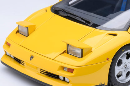 AutoArt Lamborghini Diablo SE JOTA - Superfly Yellow 1:18 Modell - Artexio