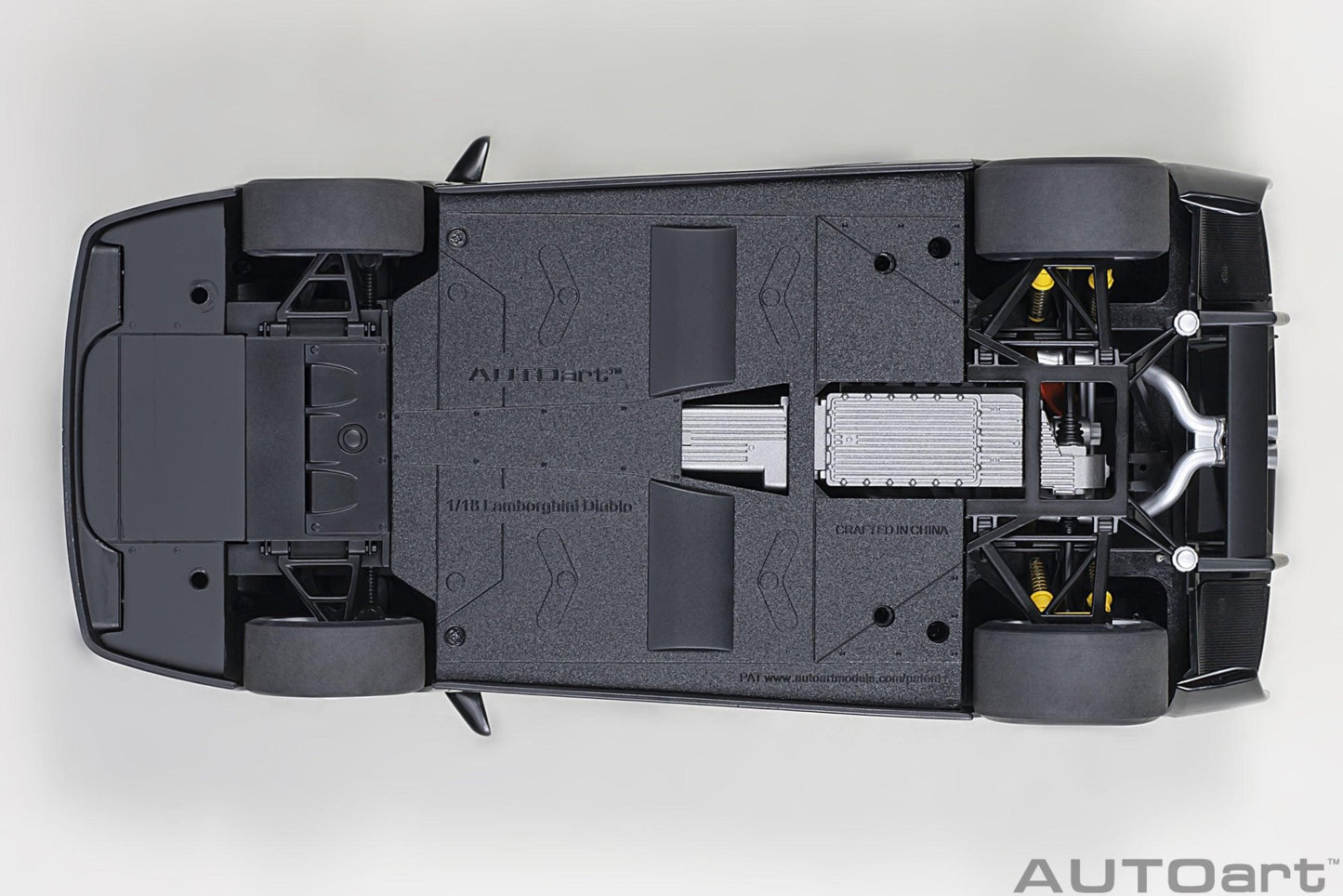 AutoArt Lamborghini Diablo SV - R - Deep Black 1:18 Modell