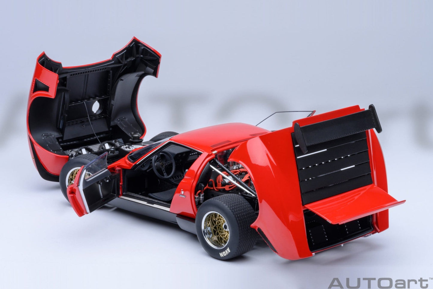 AutoArt Lamborghini Miura JOTA SVR Red 1:18 Modell