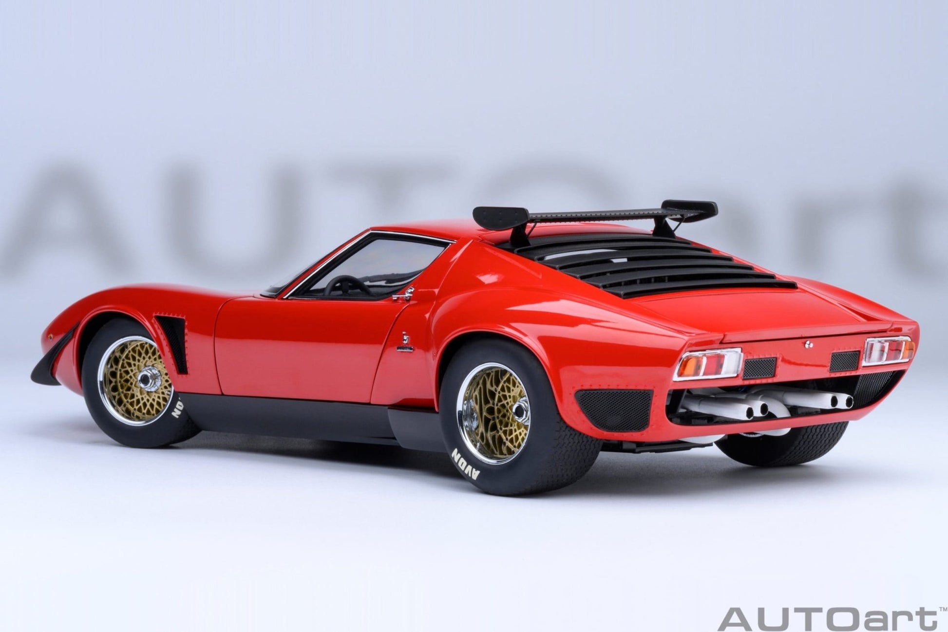 AutoArt Lamborghini Miura JOTA SVR Red 1:18 Modell
