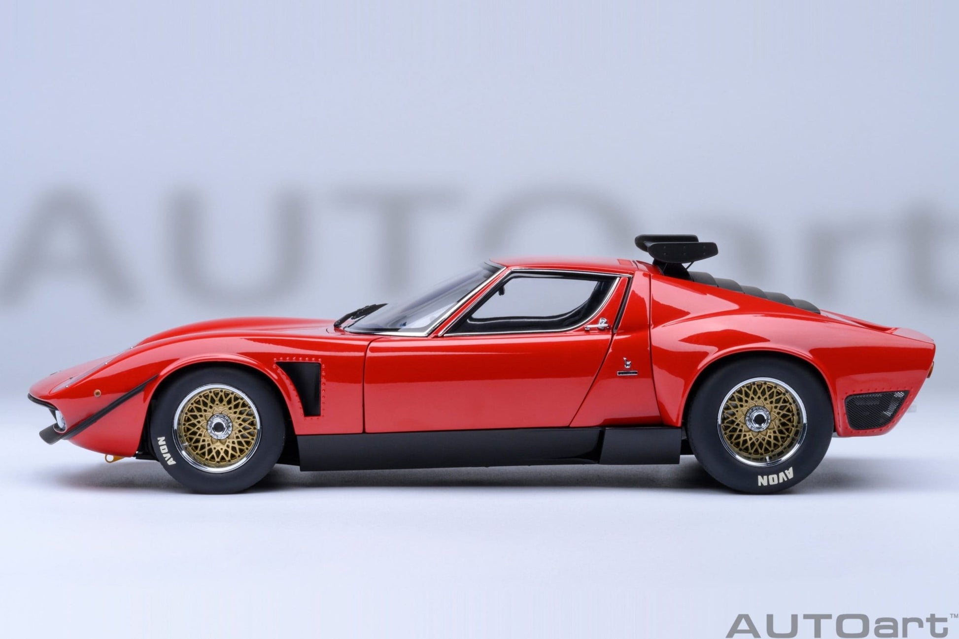 AutoArt Lamborghini Miura JOTA SVR Red 1:18 Modell