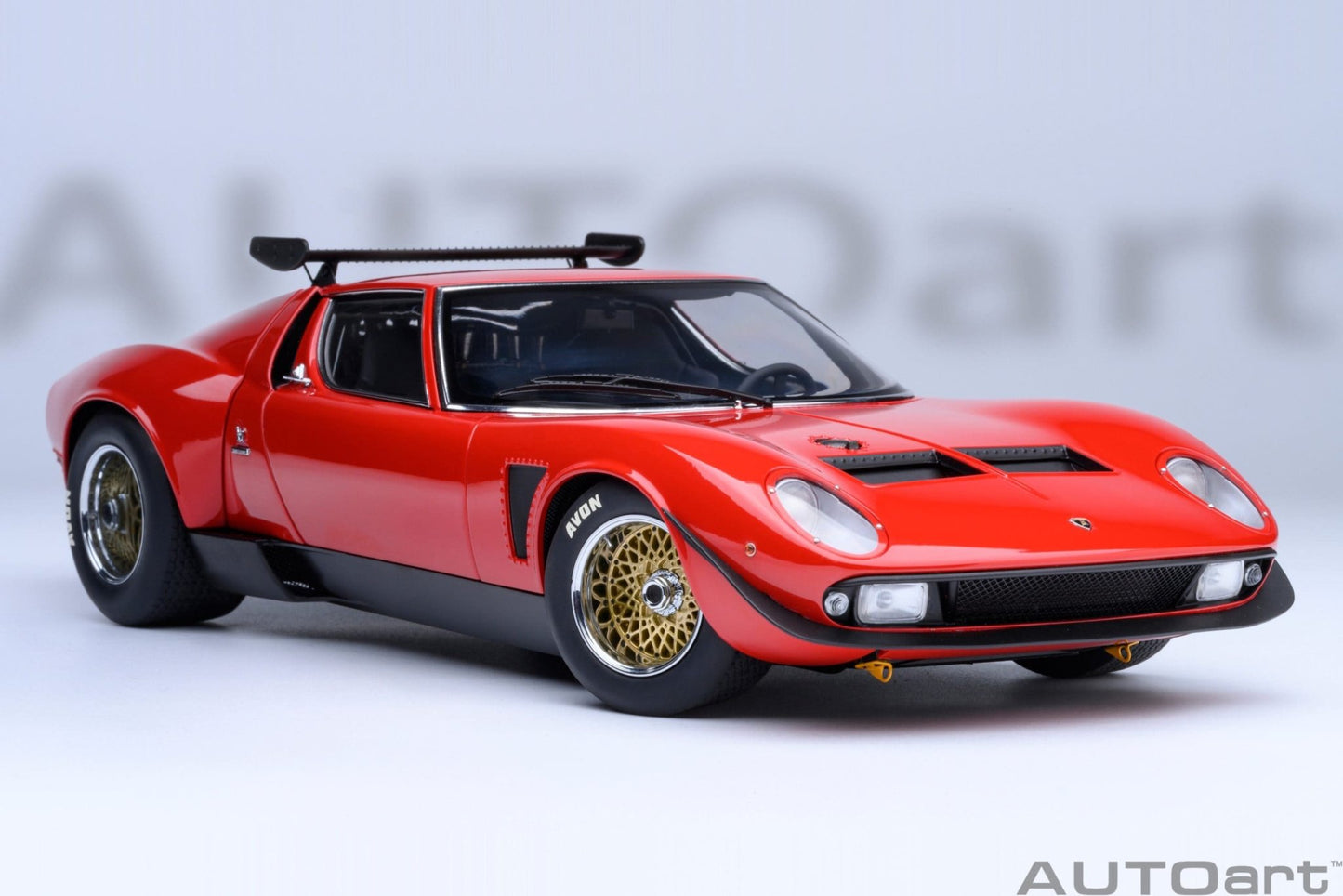 AutoArt Lamborghini Miura JOTA SVR Red 1:18 Modell