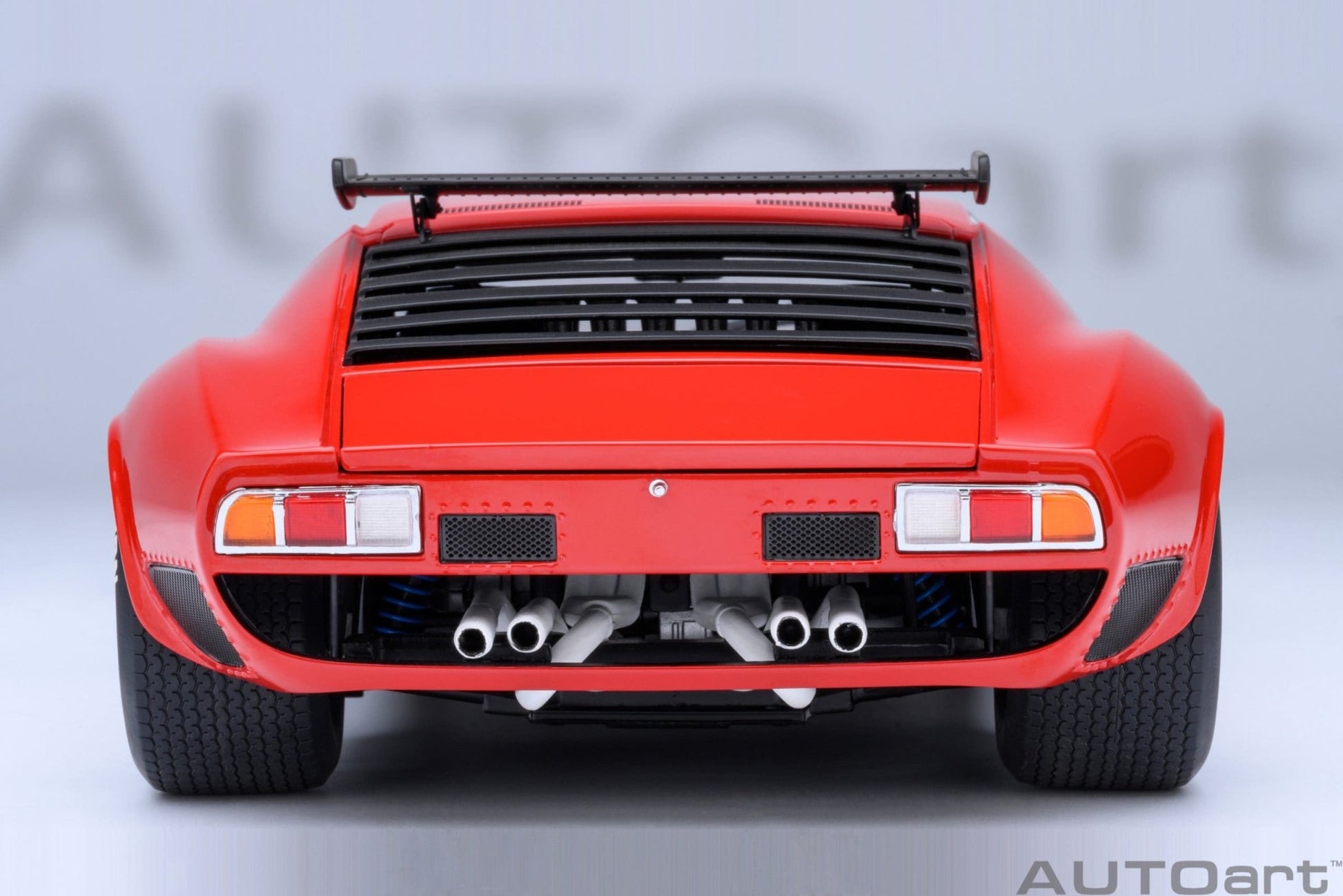 AutoArt Lamborghini Miura JOTA SVR Red 1:18 Modell