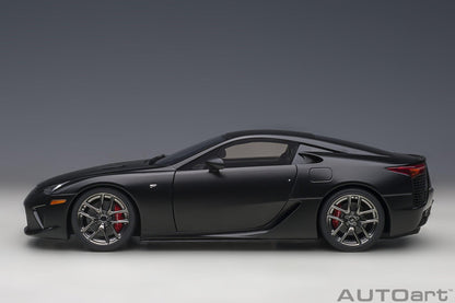 AutoArt Lexus LFA - Matt Black 1:18 Modell - Artexio