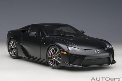 AutoArt Lexus LFA - Matt Black 1:18 Modell - Artexio