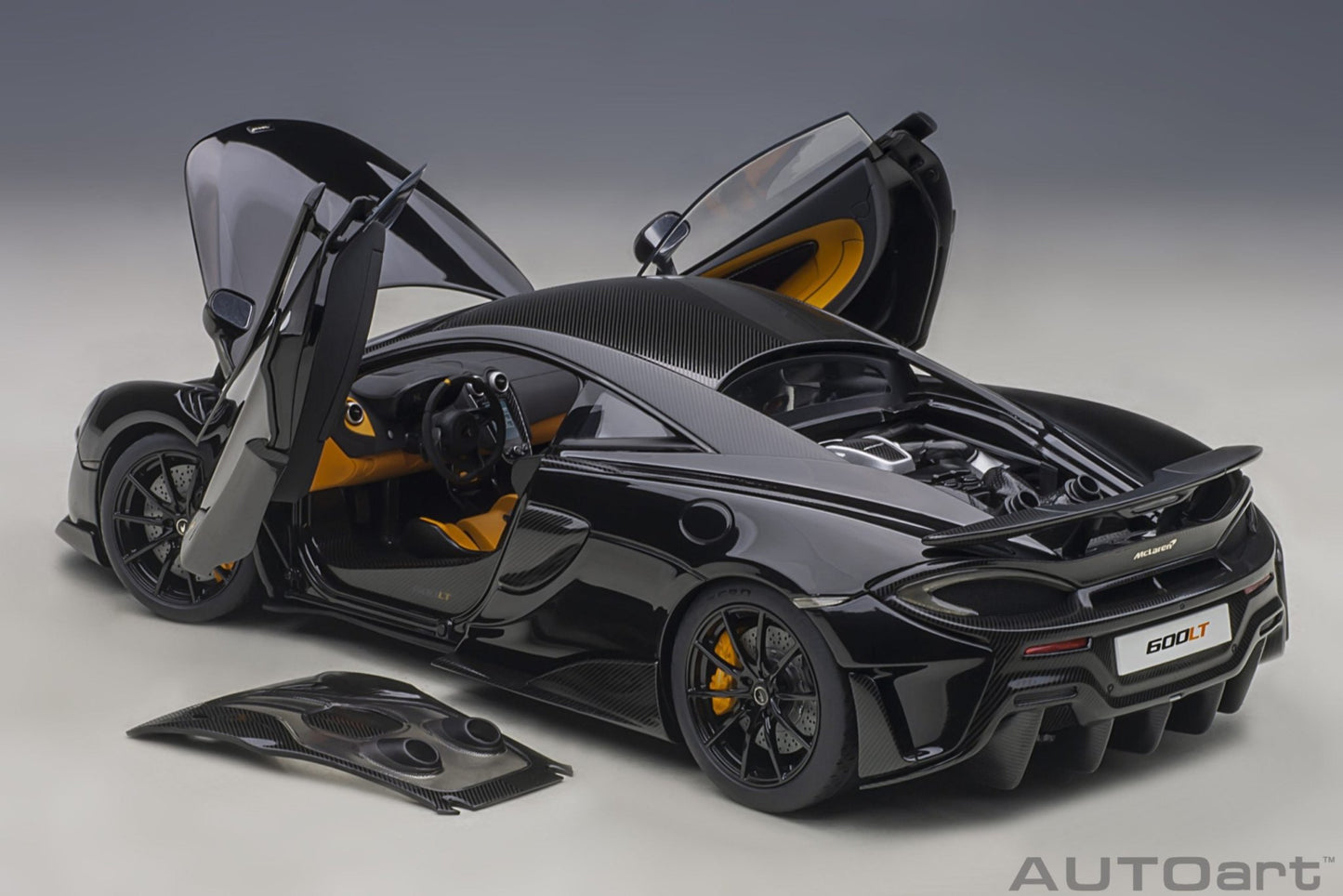 AutoArt McLaren 600LT - Onyx Black 1:18 Modell - Artexio