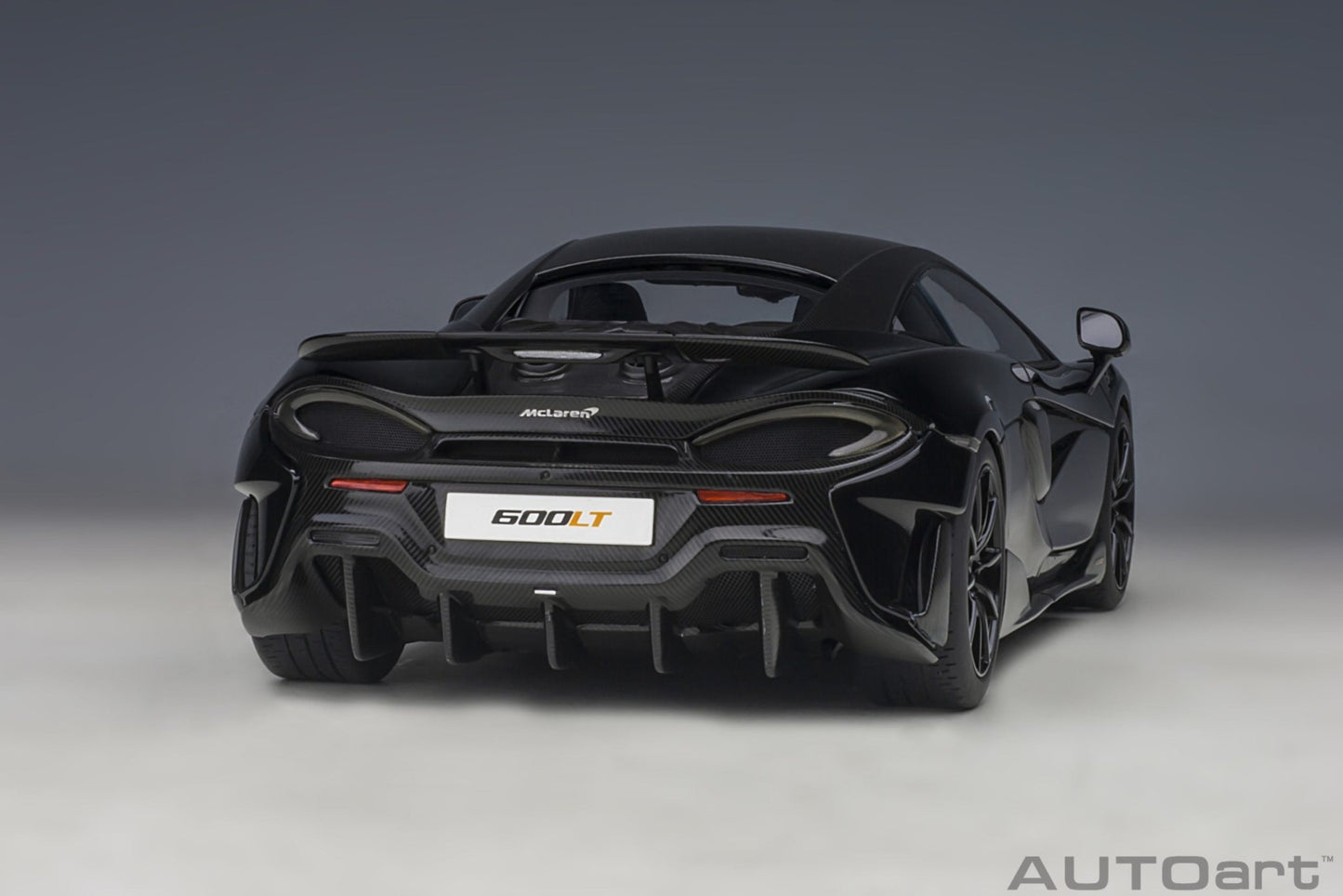 AutoArt McLaren 600LT - Onyx Black 1:18 Modell - Artexio