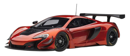 AutoArt McLAREN 650S GT3 - Volcano Orange/Black Accents 1:18 Modell - Artexio