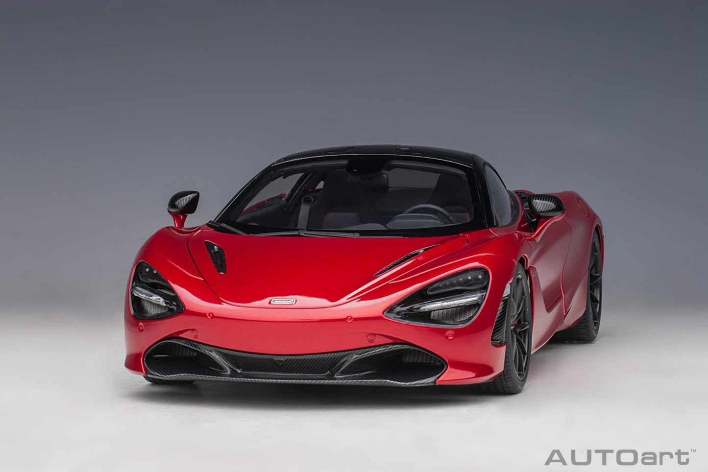 AutoArt McLaren 720S - Memphis Red 1:18 Modell - Artexio