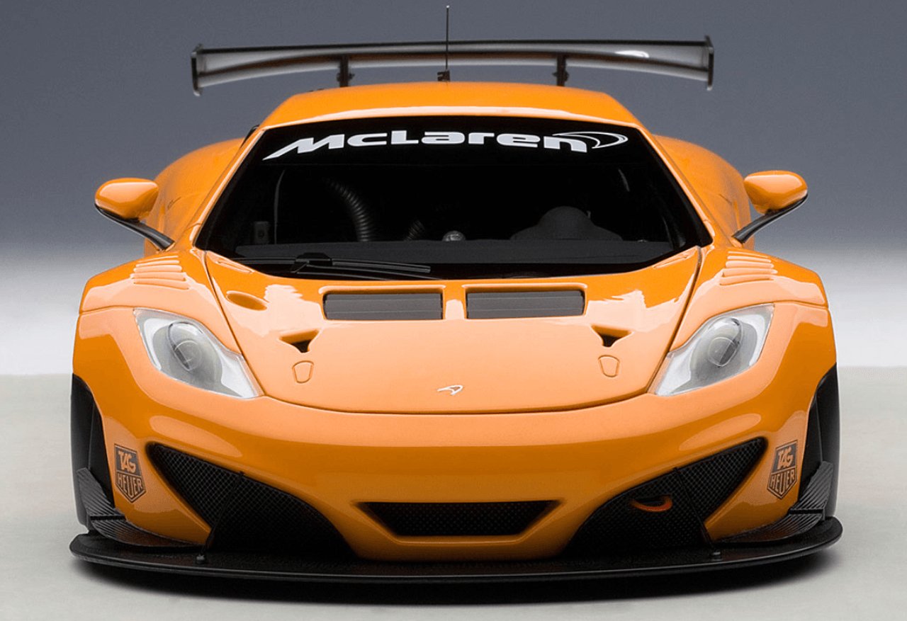 AutoArt McLaren MP4 - 12C GT3 - Metallic Orange 2011 1:18 Modell - Artexio