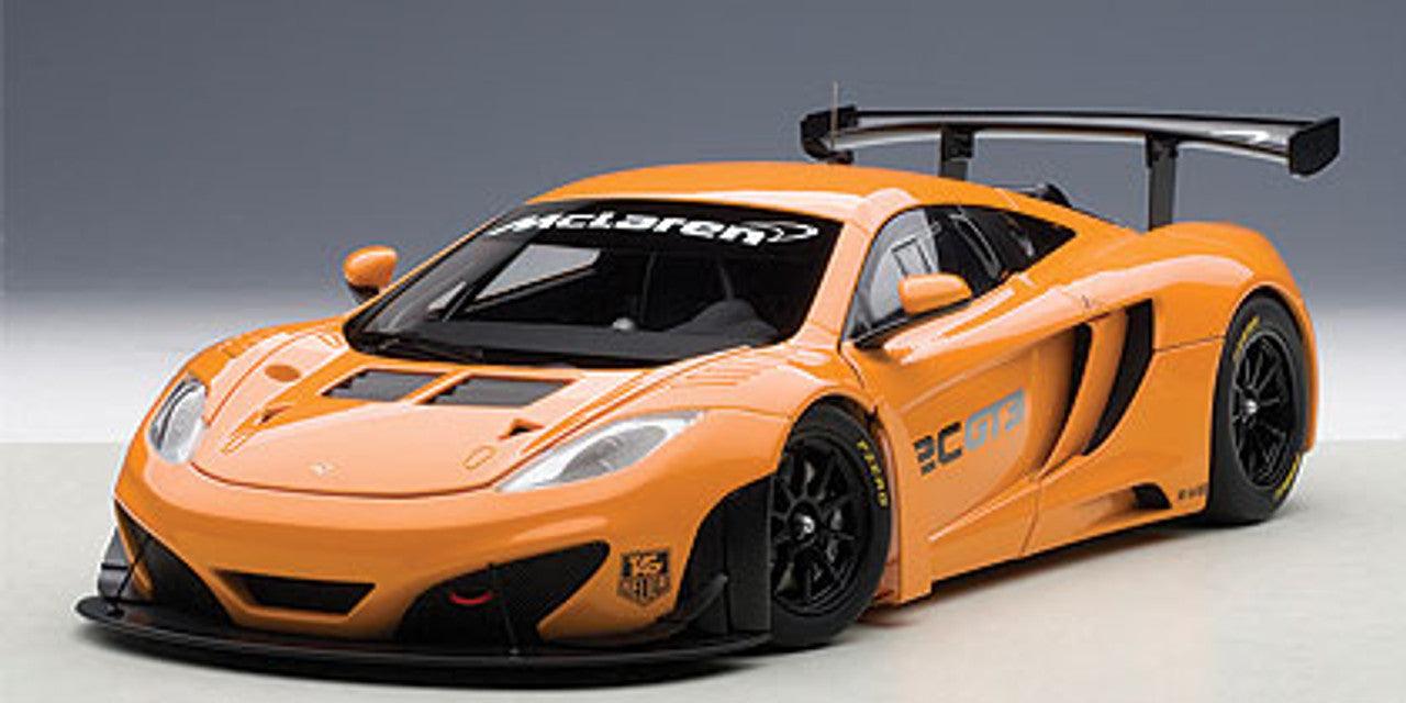 AutoArt McLaren MP4 - 12C GT3 - Metallic Orange 2011 1:18 Modell - Artexio