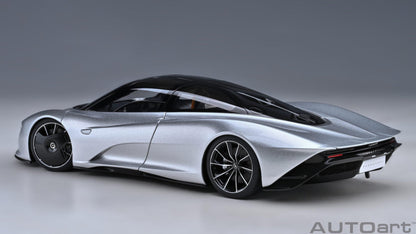 AutoArt McLaren Speedtail - Supernova Silver 1:18 Modell - Artexio