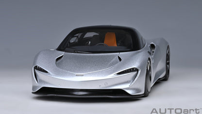 AutoArt McLaren Speedtail - Supernova Silver 1:18 Modell - Artexio