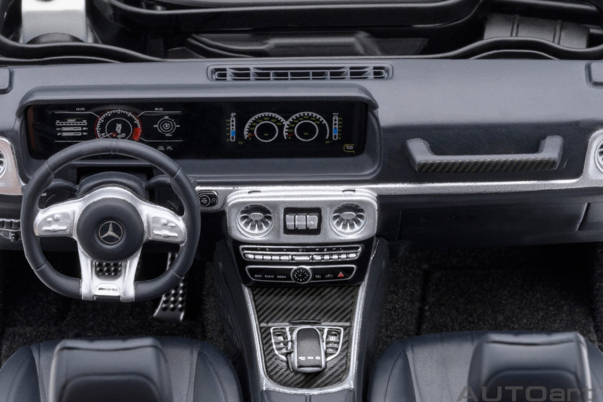 AutoArt Mercedes - AMG G63 2019 (Designo Cardinal Red Metallic) 1:18 Modell