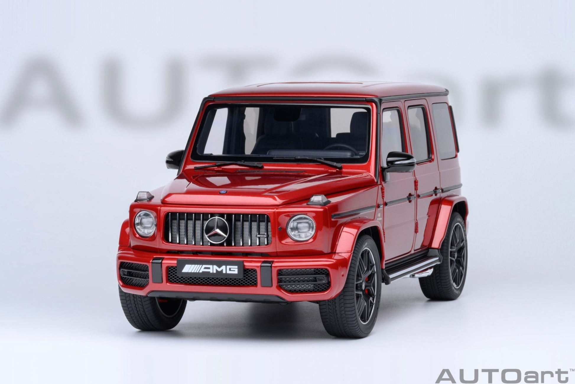AutoArt Mercedes - AMG G63 2019 (Designo Cardinal Red Metallic) 1:18 Modell