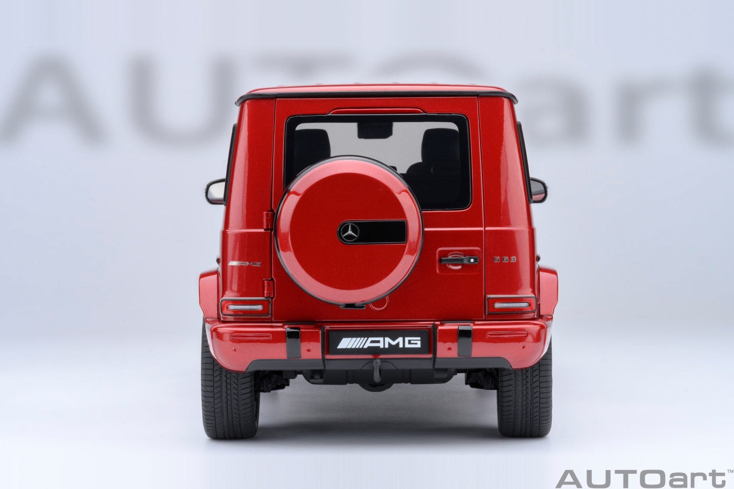AutoArt Mercedes - AMG G63 2019 (Designo Cardinal Red Metallic) 1:18 Modell