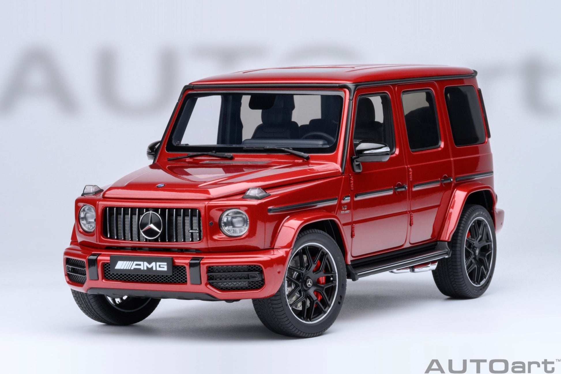 AutoArt Mercedes - AMG G63 2019 (Designo Cardinal Red Metallic) 1:18 Modell