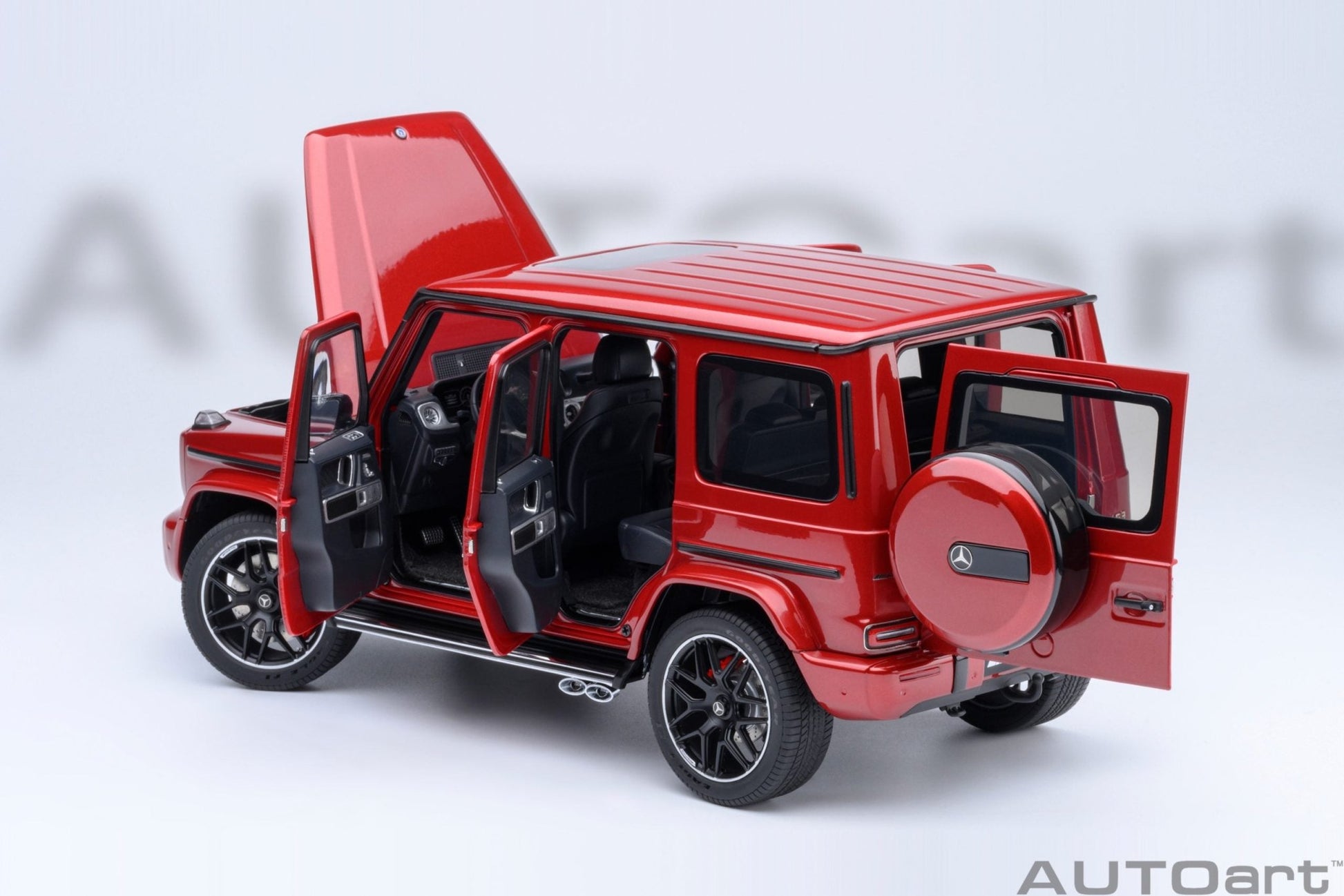 AutoArt Mercedes - AMG G63 2019 (Designo Cardinal Red Metallic) 1:18 Modell