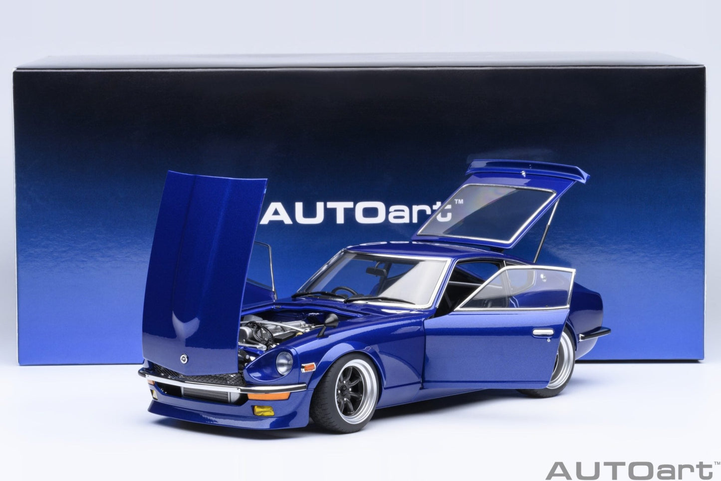 AutoArt Nissan Fairlady Z S30 Wangan Midnight Akuma no Z 1:18 Modell