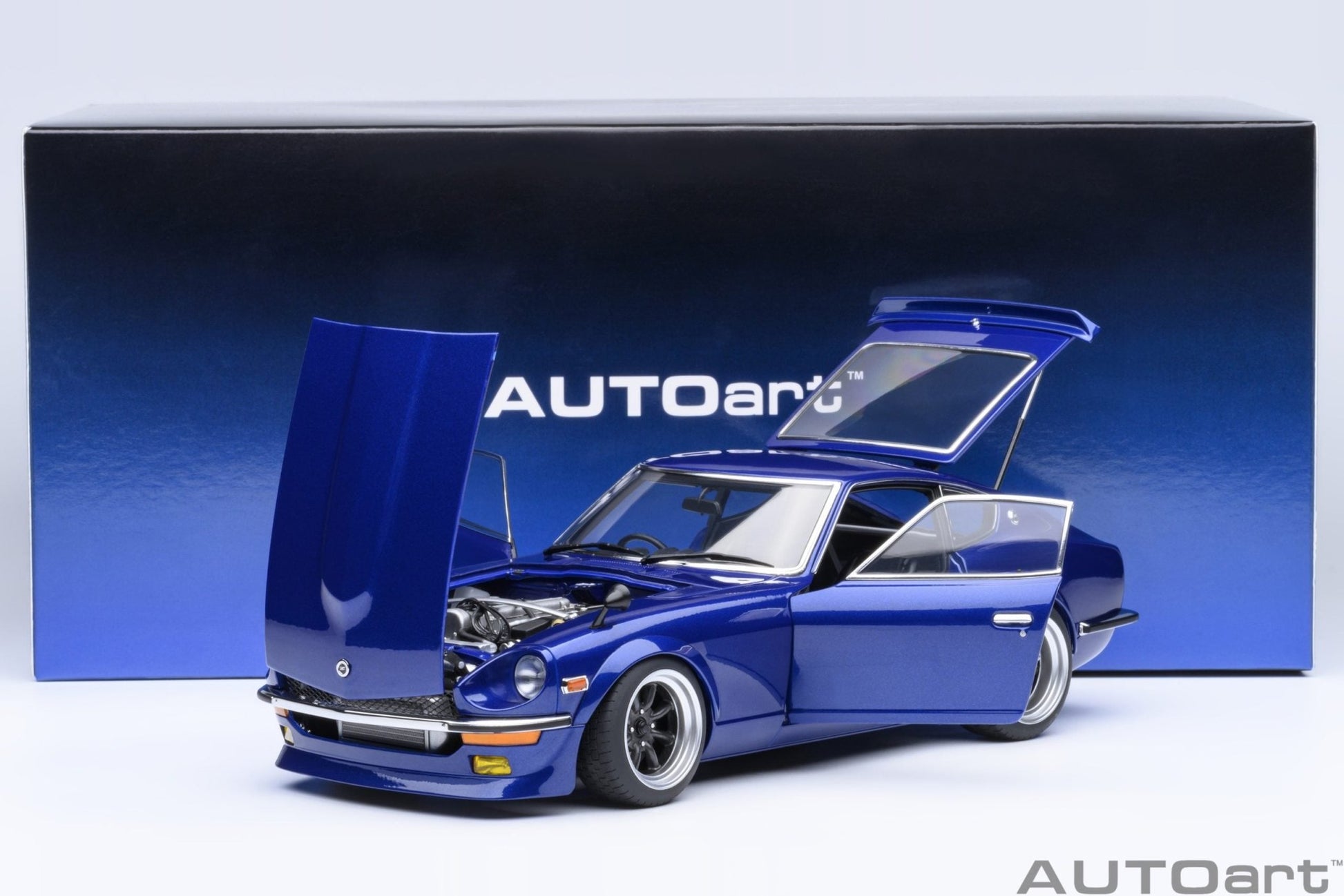 AutoArt Nissan Fairlady Z S30 Wangan Midnight Akuma no Z 1:18 Modell