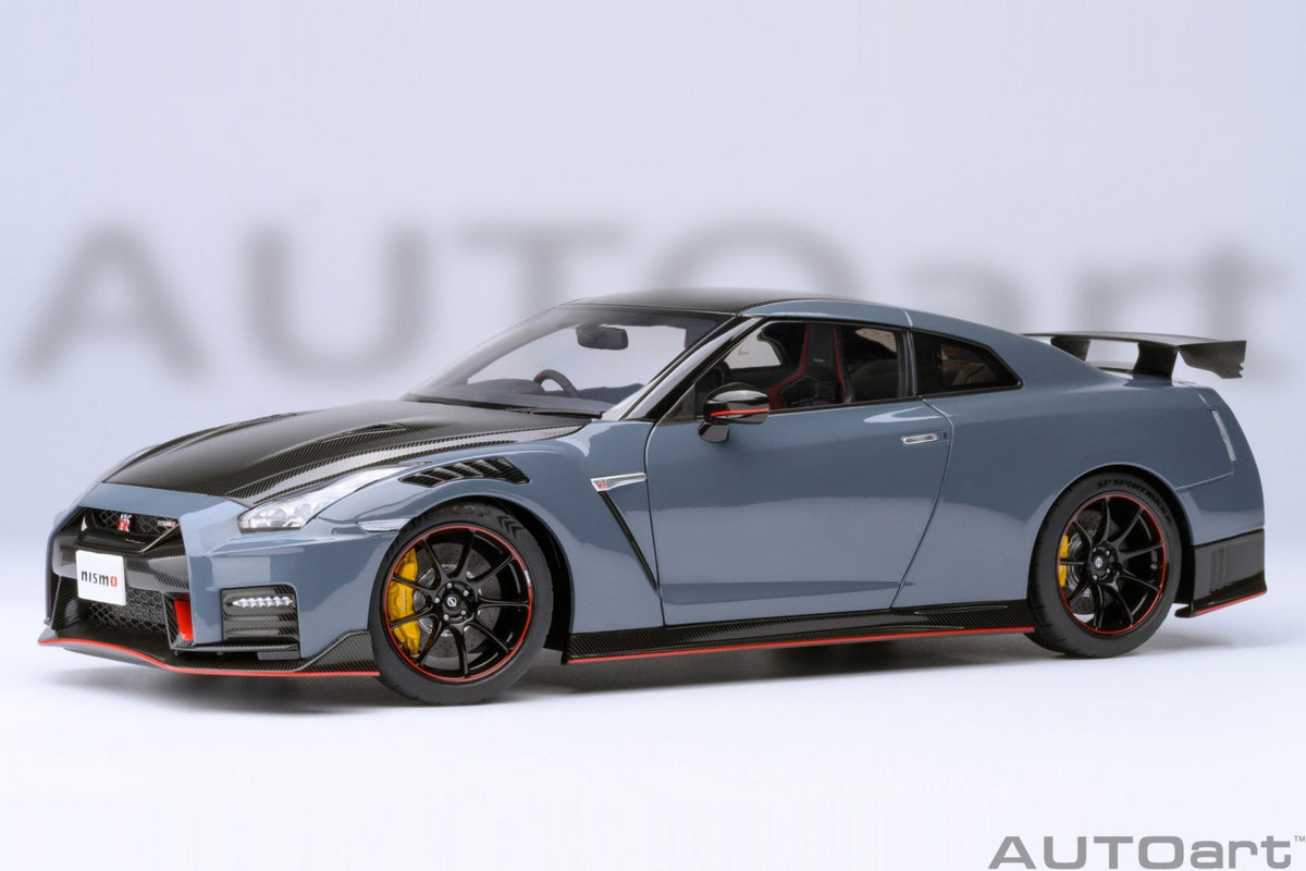 AutoArt Nissan GT-R (R35) Nismo 2022 Special Edition (Nismo Stealth Gray) 1:18 Modell