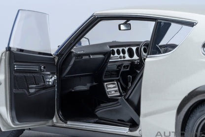 AutoArt Nissan Skyline 2000 GT-R (KPGC110) Tuned version Silver 1:18 Modell