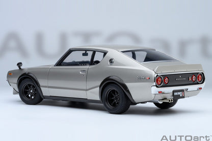 AutoArt Nissan Skyline 2000 GT-R (KPGC110) Tuned version Silver 1:18 Modell