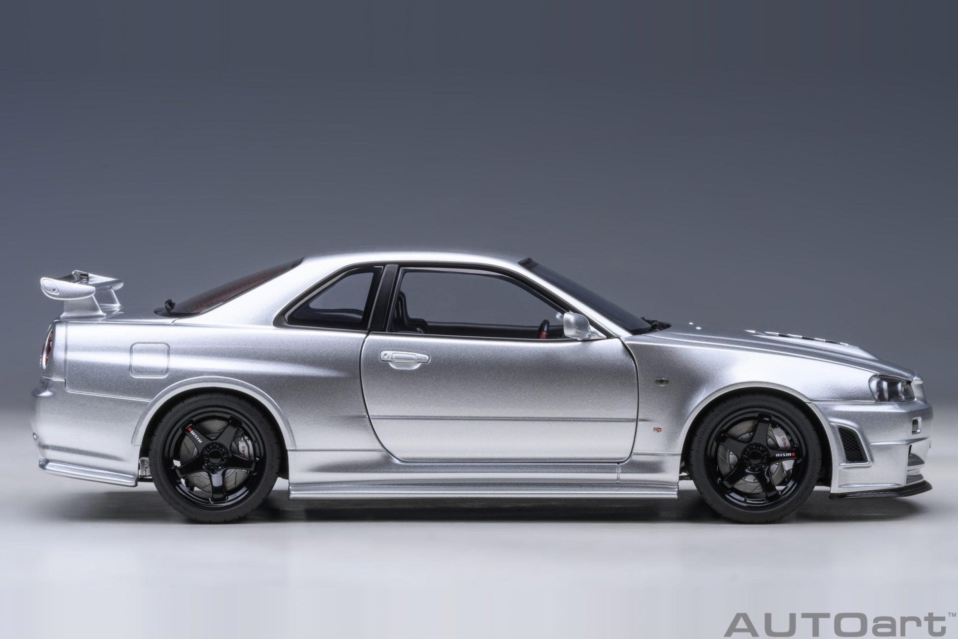 AutoArt Nissan Skyline GT - R (R34) Z - tune - Z - tune Silver 1:18 Modell - Artexio