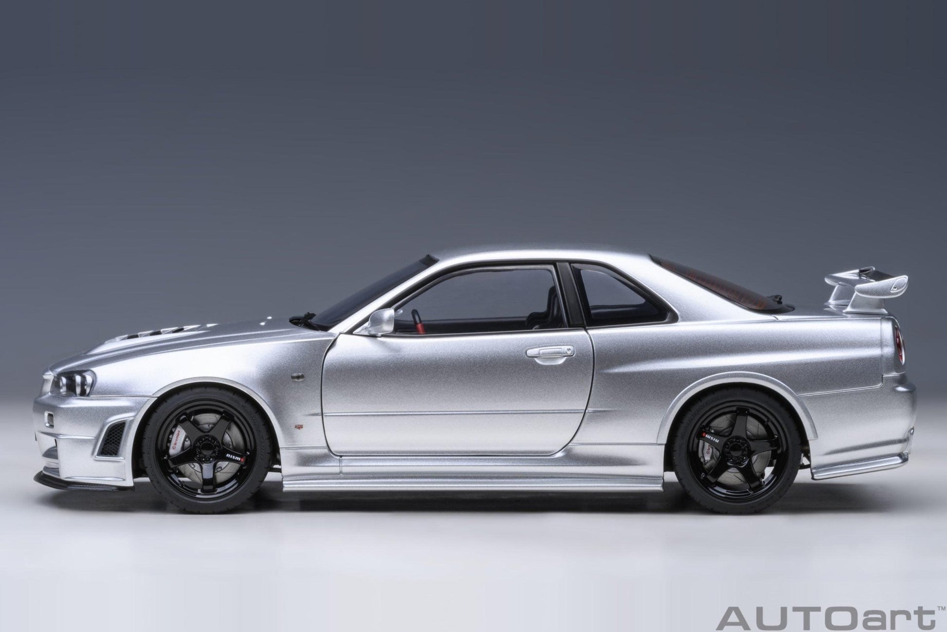 AutoArt Nissan Skyline GT - R (R34) Z - tune - Z - tune Silver 1:18 Modell - Artexio