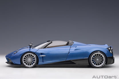 AutoArt Pagani Huayra Roadster - Blue Carbon 1:18 Modell - Artexio