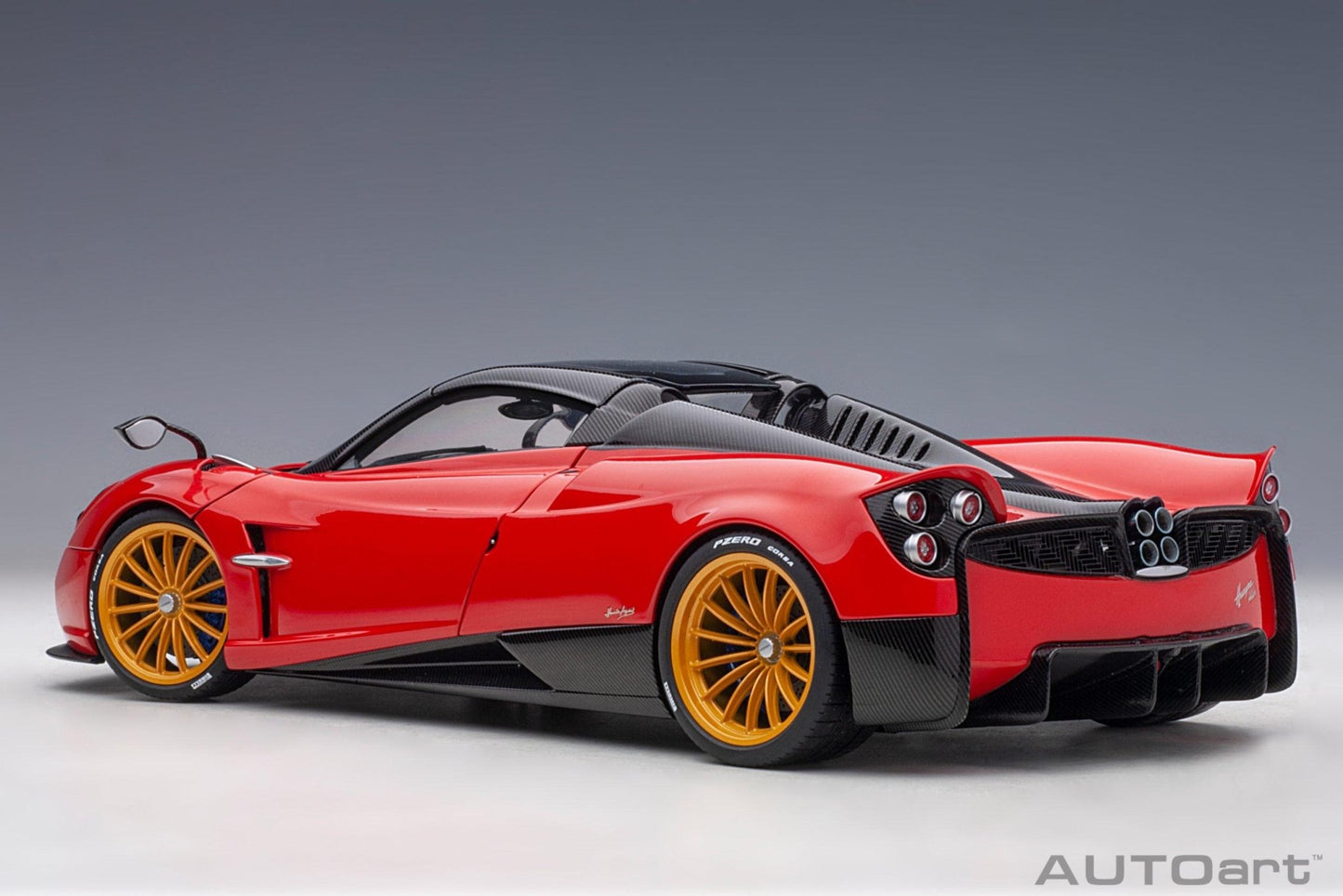 AutoArt Pagani Huayra Roadster - Rosso Monza 1:18 Modell - Artexio