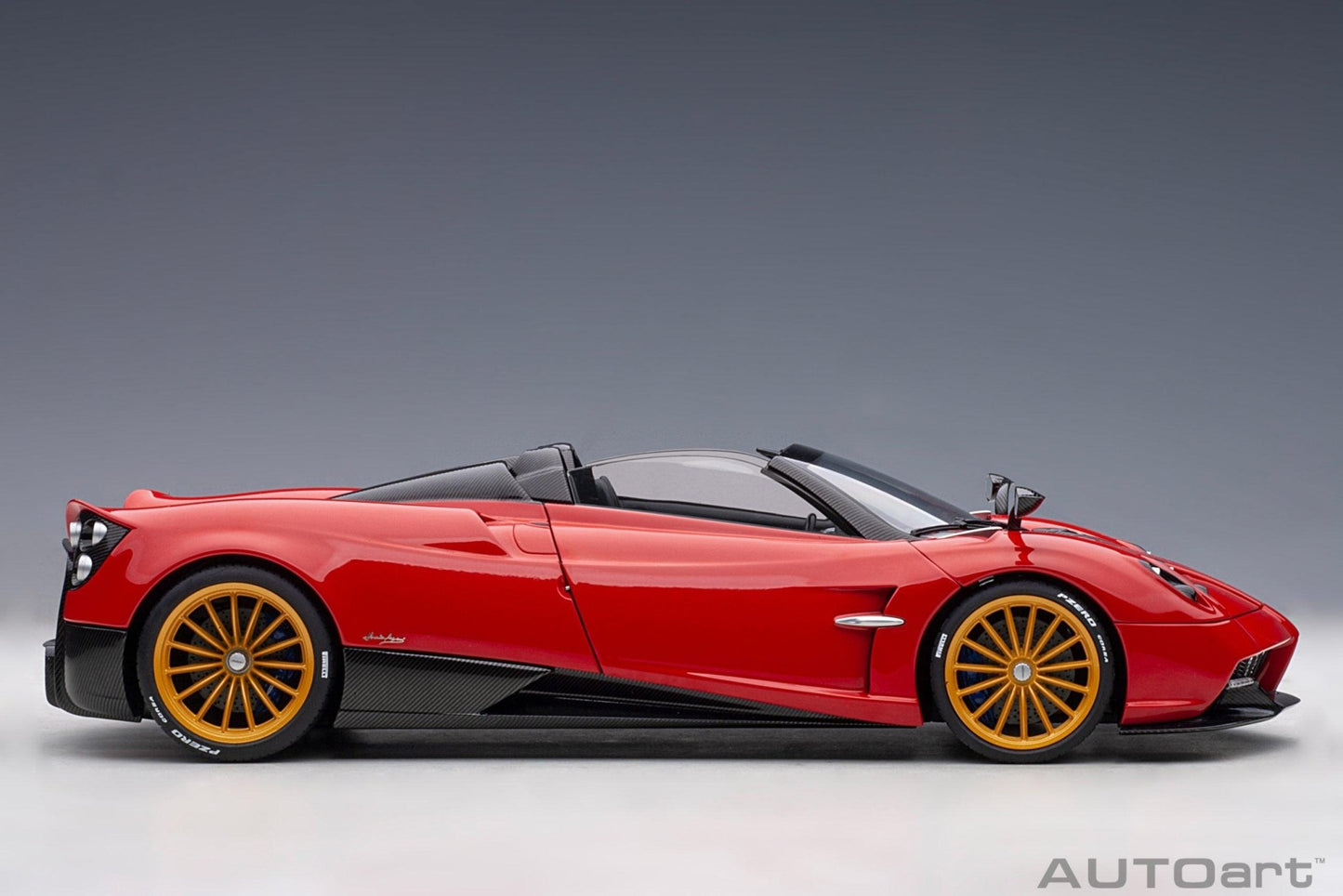 AutoArt Pagani Huayra Roadster - Rosso Monza 1:18 Modell - Artexio